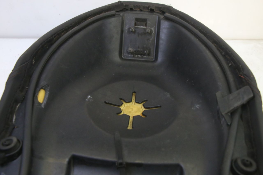 photo de ASIENTO PIAGGIO NEW TYPHOON 50 (2010 - 2017) - Otra vista del artículo