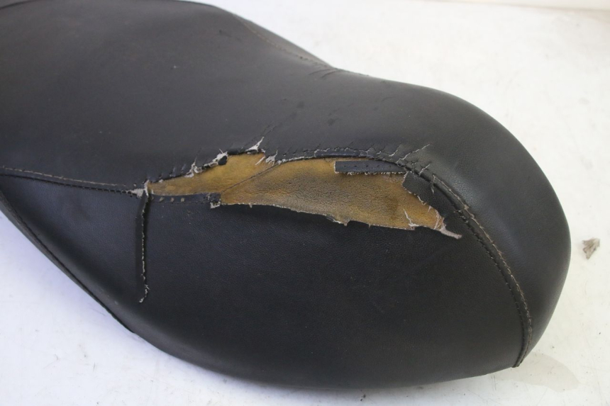 photo de ASIENTO PIAGGIO NEW TYPHOON 50 (2010 - 2017) - Otra perspectiva