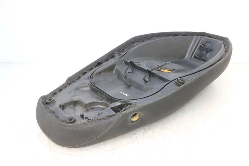 photo de ASIENTO PIAGGIO NEW TYPHOON 50 (2010 - 2017) - Zoom estado de uso