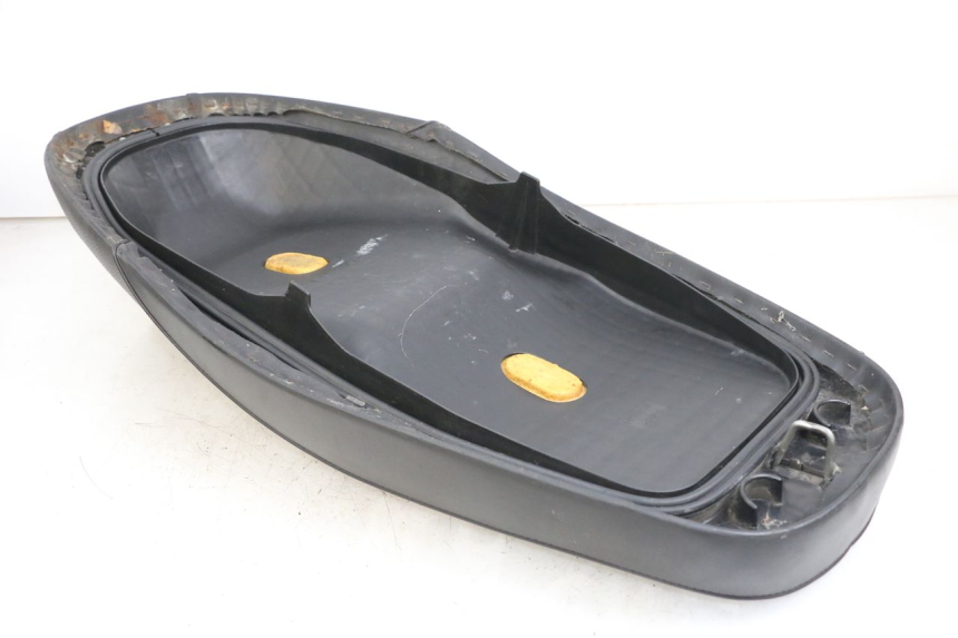 photo de ASIENTO HONDA NHX LEAD 110 (2008 - 2010) - Estado de la superficie y material