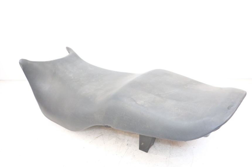 photo de ASIENTO HONDA NTV DEAUVILLE 650 (1998 - 2001) - Primer plano técnico