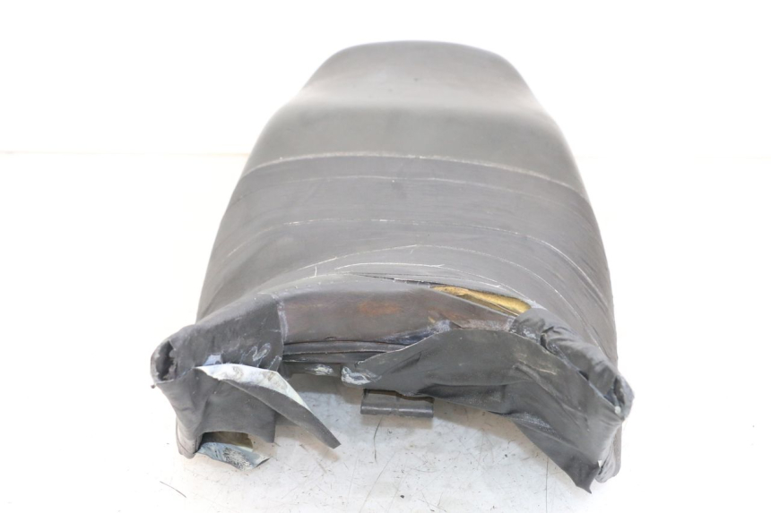 photo de ASIENTO HONDA NTV DEAUVILLE 650 (1998 - 2001) - Zoom sobre los componentes