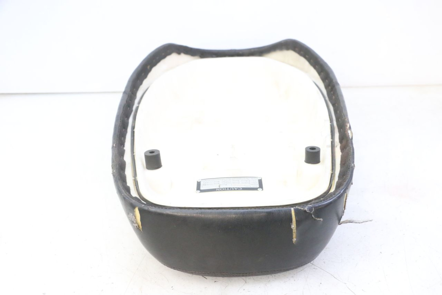 photo de ASIENTO JM MOTORS OLDIES GT 4T 50 (2018 - 2025) - Zoom sobre los componentes