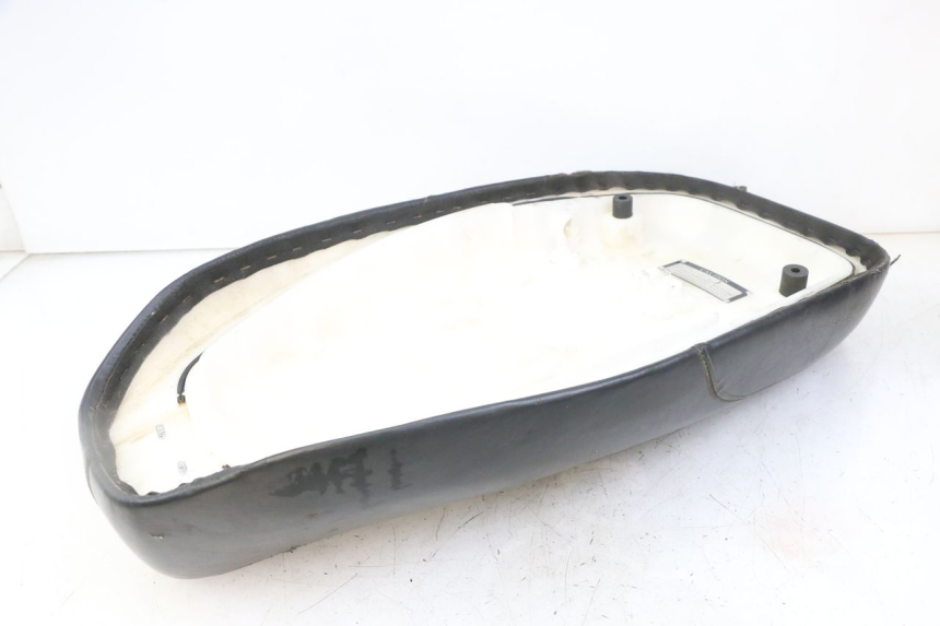 photo de ASIENTO JM MOTORS OLDIES GT 4T 50 (2018 - 2025) - Marcados y referencias originales