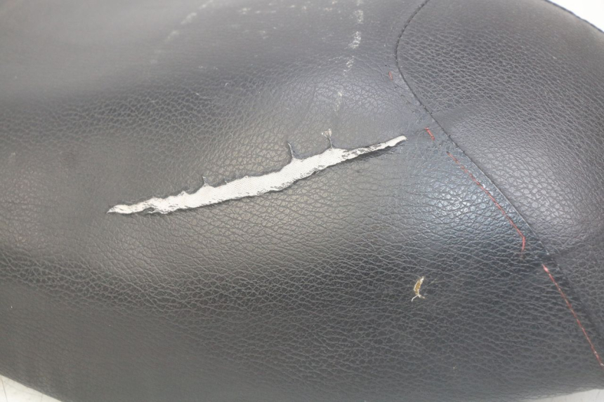 photo de ASIENTO SYM ORBIT 2 4T 50 (2018 - 2022) - Estado de la superficie y material