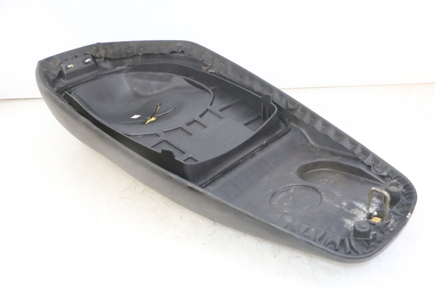 photo de ASIENTO SYM ORBIT 2 4T 50 (2008 - 2017) - Características distintivas