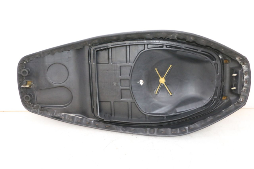 photo de ASIENTO SYM ORBIT 2 4T 50 (2008 - 2017) - Estado de la superficie y material