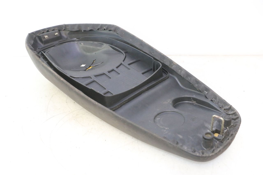photo de ASIENTO SYM ORBIT 2 4T 50 (2008 - 2017) - Estado de la superficie y material