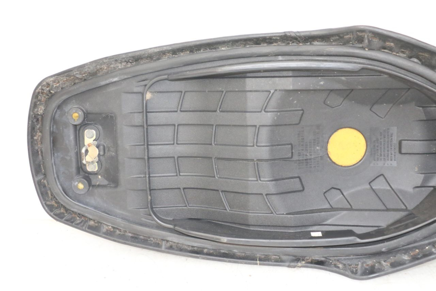 photo de ASIENTO SYM ORBIT III 3 4T 50 (2018 - 2021) - Características distintivas