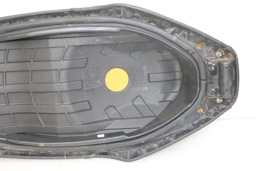 photo de ASIENTO SYM ORBIT III 3 4T 50 (2018 - 2021) - Zoom sobre los componentes