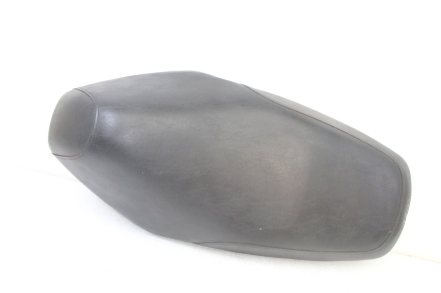 photo de ASIENTO SYM ORBIT III 3 4T 50 (2021 - 2025) - Detalle de la pieza