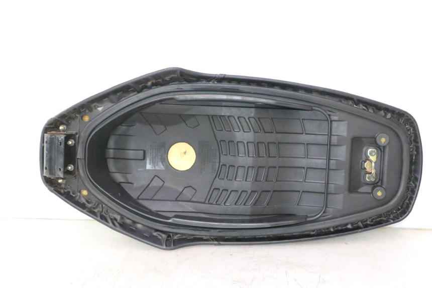 photo de ASIENTO SYM ORBIT III 3 4T 50 (2021 - 2025) - Foto de producto adicional