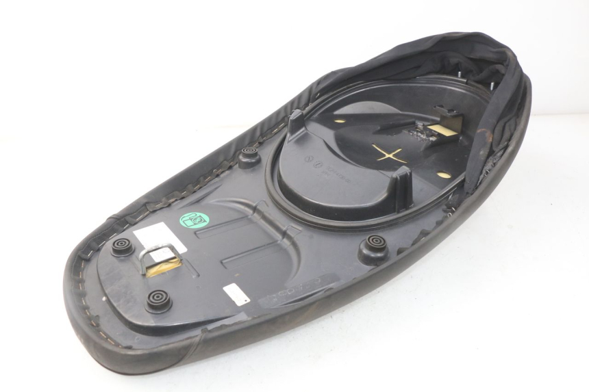 photo de ASIENTO MBK OVETTO ONE 2T 50 (2013 - 2017) - Zoom sobre los componentes