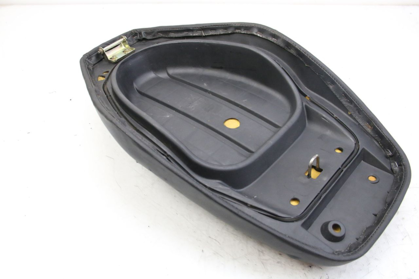 photo de ASIENTO IMF INDUSTRIE PACH 4T 50 (2009 - 2018) - Zoom sobre los componentes