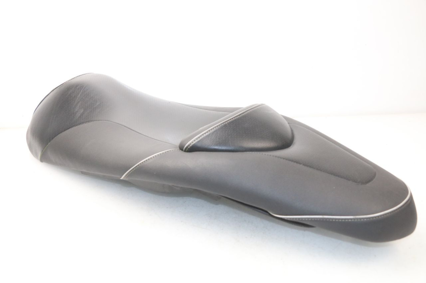 photo de ASIENTO HONDA PCX (JF47) 125 (2012 - 2013) - Detalle de la pieza