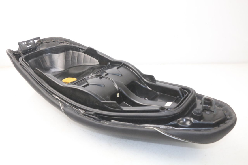 photo de ASIENTO HONDA PCX (JF47) 125 (2012 - 2013) - Estado de la superficie y material