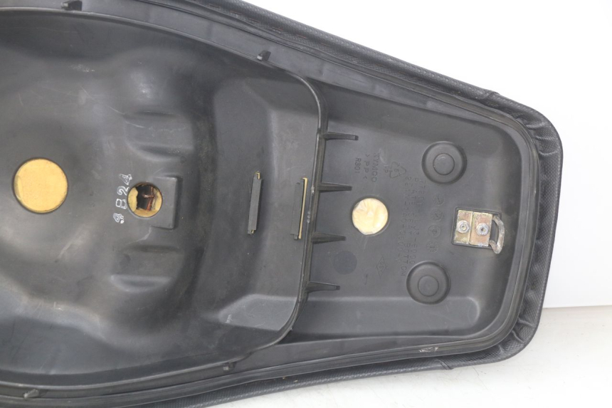 photo de ASIENTO KYMCO PEOPLE 250 (2004 - 2008) - Características distintivas