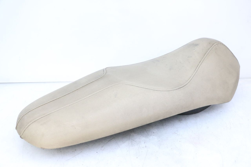 photo de ASIENTO PEUGEOT BELVILLE 125 (2017 - 2021) - Primer plano técnico