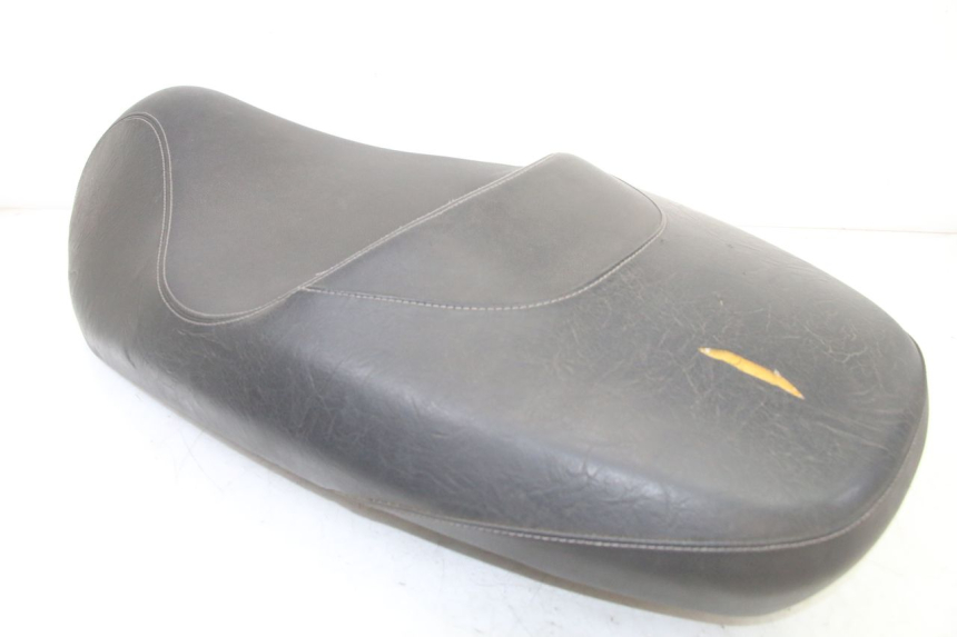 photo de ASIENTO PEUGEOT CITYSTAR 125 (2011 - 2017) - Detalles de los puntos de fijación