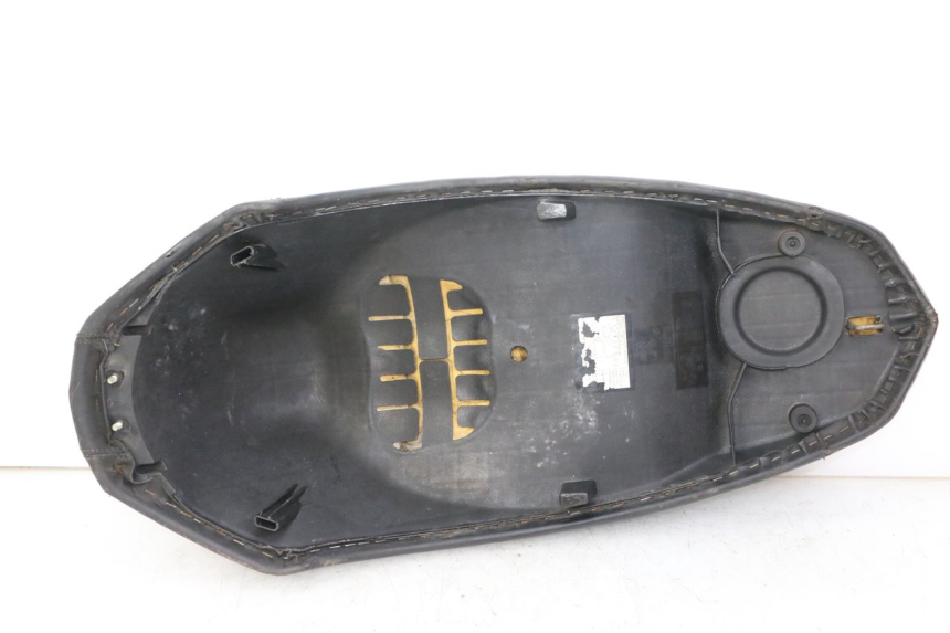 photo de ASIENTO PEUGEOT KISBEE 2T 50 (2010 - 2017) - Ángulo de visión alternativo