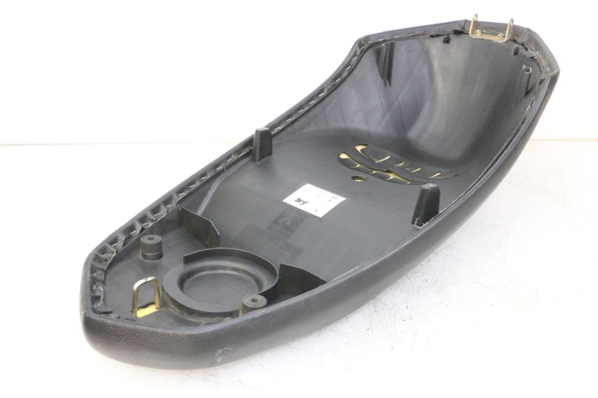 photo de ASIENTO PEUGEOT KISBEE 4T 50 (2018 - 2022) - Otra vista del artículo