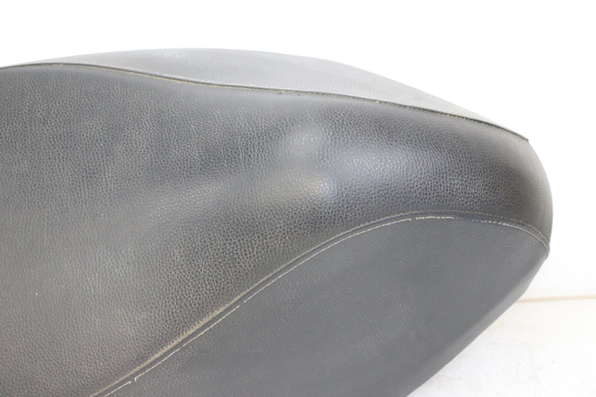 photo de ASIENTO PEUGEOT KISBEE 4T 50 (2018 - 2022) - Ángulo de visión alternativo