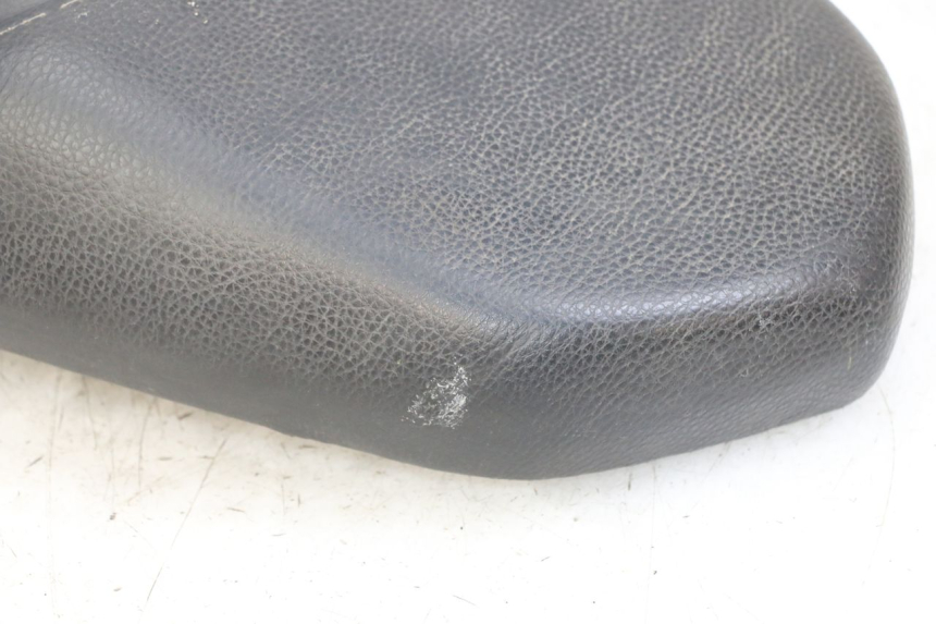 photo de ASIENTO PEUGEOT KISBEE 4T 50 (2018 - 2022) - Primer plano técnico