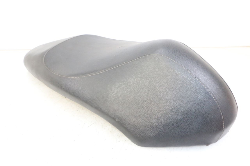 photo de ASIENTO PEUGEOT KISBEE 4T 50 (2010 - 2017) - Inspección visual detallada