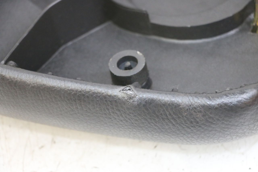 photo de ASIENTO PEUGEOT KISBEE 4T 50 (2010 - 2017) - Recambio usado revisado