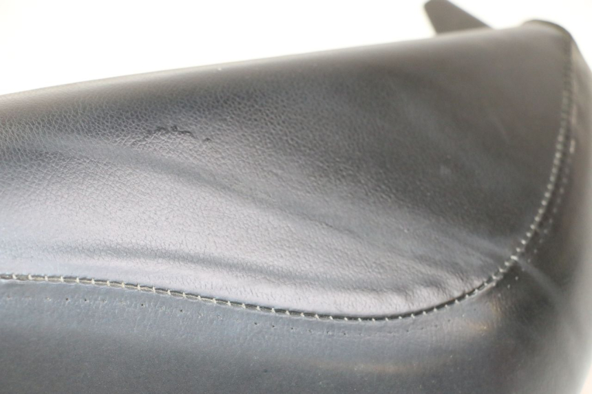 photo de ASIENTO PEUGEOT LUDIX 50 (2008 - 2017) - Detalle de la pieza