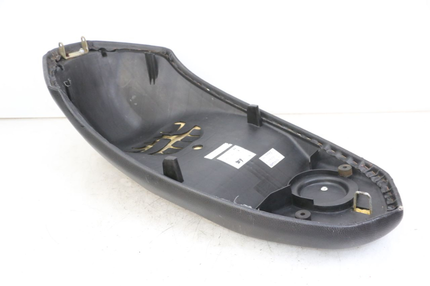 photo de ASIENTO PEUGEOT STREETZONE 4T 50 (2018 - 2023) - Recambio usado revisado