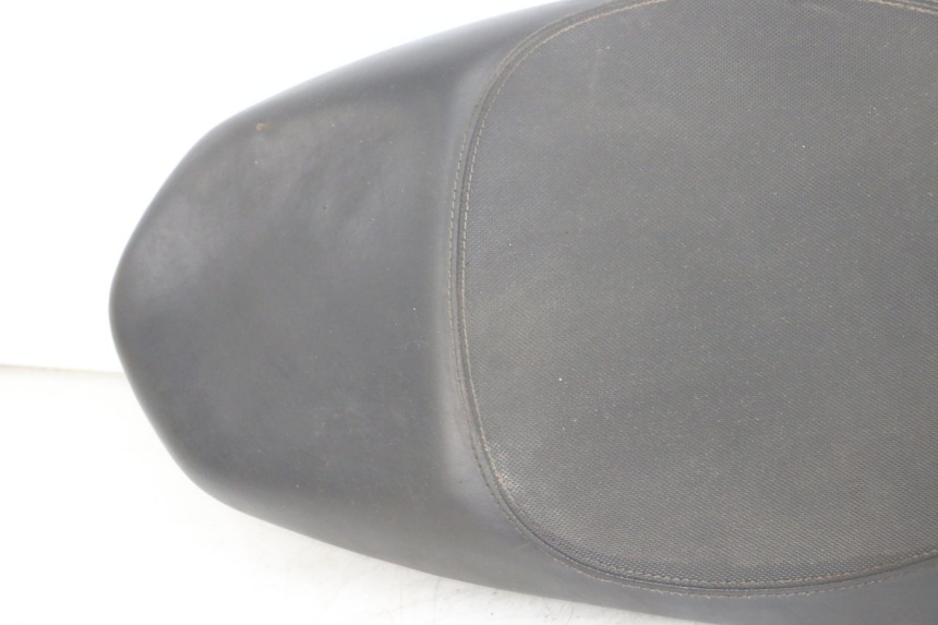 photo de ASIENTO PEUGEOT STREETZONE I 2T 50 (2018 - 2020) - Enfoque en la estructura