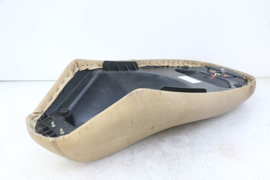 photo de ASIENTO PEUGEOT VIVACITY 125 (2010 - 2017) - Características distintivas