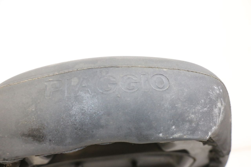 photo de ASIENTO PIAGGIO NEW TYPHOON 50 (2010 - 2017) - Otra perspectiva