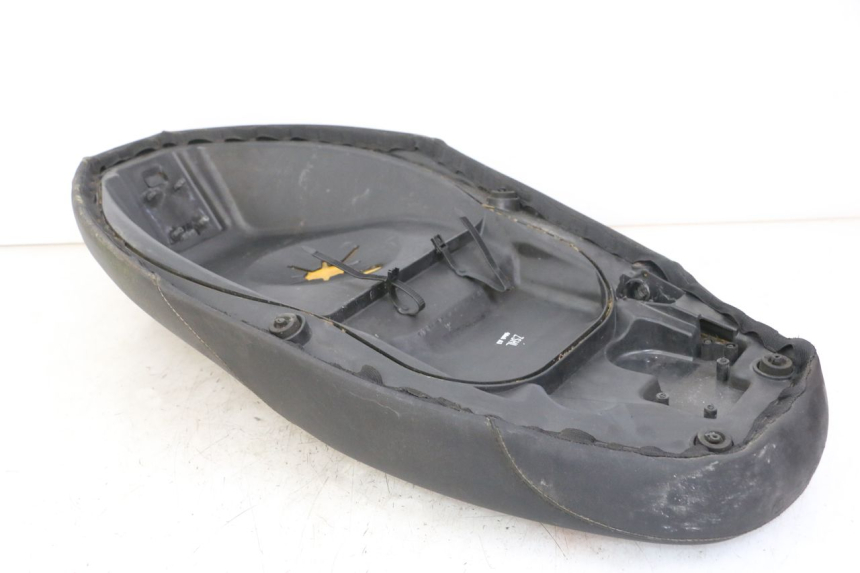 photo de ASIENTO PIAGGIO NEW TYPHOON 50 (2010 - 2017) - Recambio usado revisado