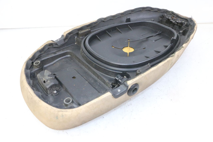 photo de ASIENTO PIAGGIO VESPA LX 150 (2005 - 2013) - Zoom estado de uso