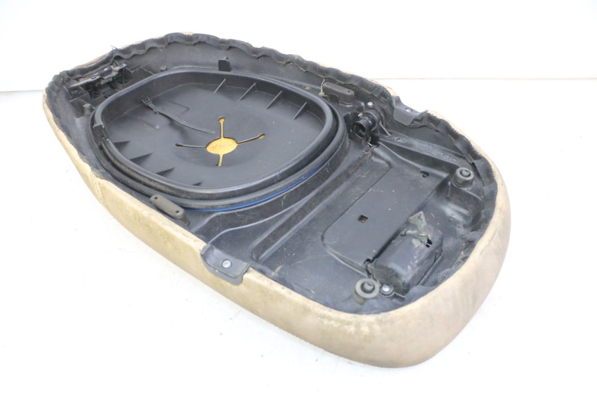 photo de ASIENTO PIAGGIO VESPA LX 150 (2005 - 2013) - Otra perspectiva