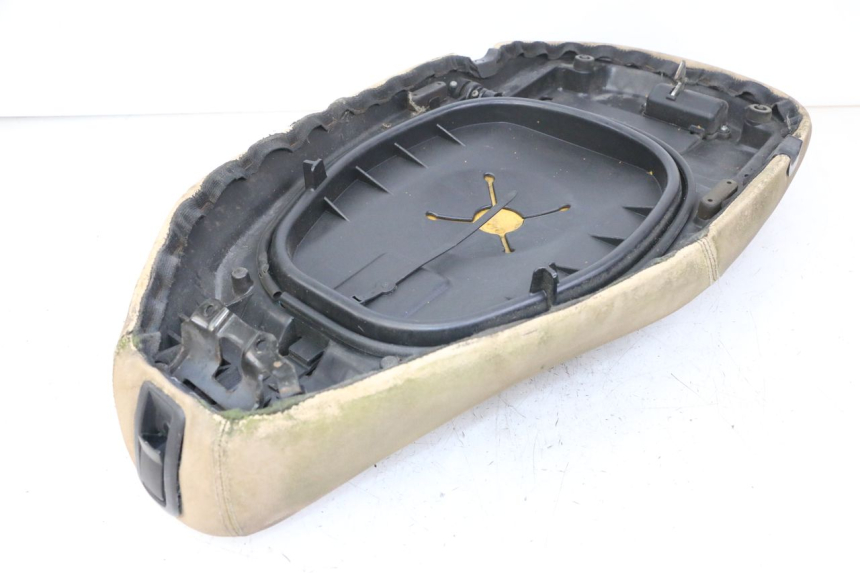photo de ASIENTO PIAGGIO VESPA LX 150 (2005 - 2013) - Primer plano técnico