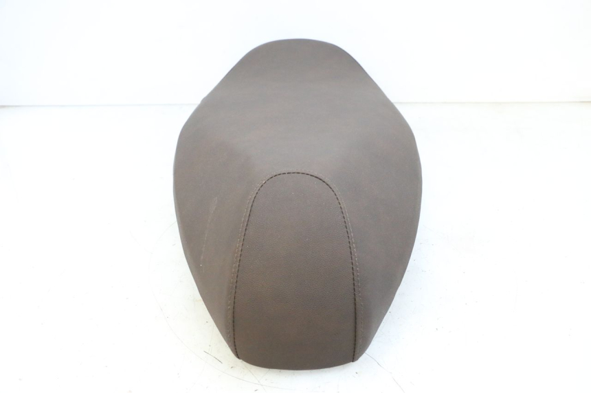 photo de ASIENTO EFUN PUSA 1 - Estado de la superficie y material