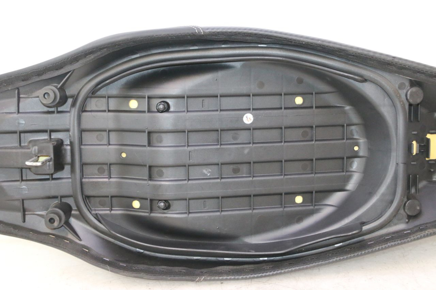 photo de ASIENTO JM MOTORS R-MAX TECH 50 (2024 - 2026) - Otra vista del artículo