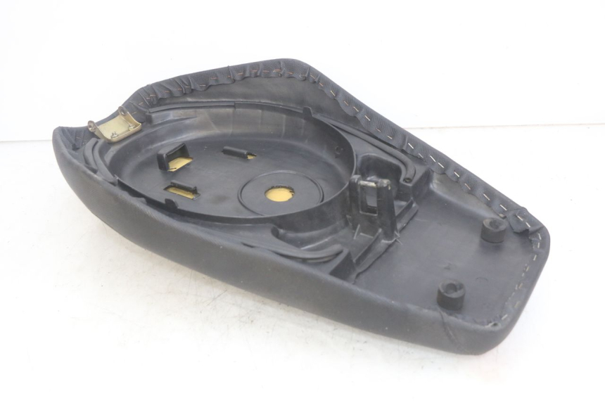 photo de ASIENTO RIDE RACE 2T 50 (2012 - 2017) - Estado de la superficie y material