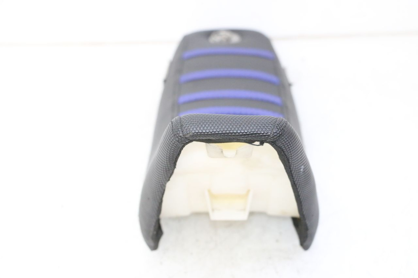 photo de ASIENTO APOLLO RFZ 125 - Primer plano de alta resolución