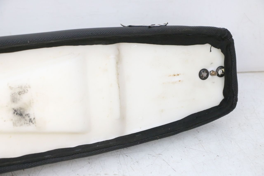 photo de ASIENTO APOLLO RFZ 125 - Detalles de los puntos de fijación