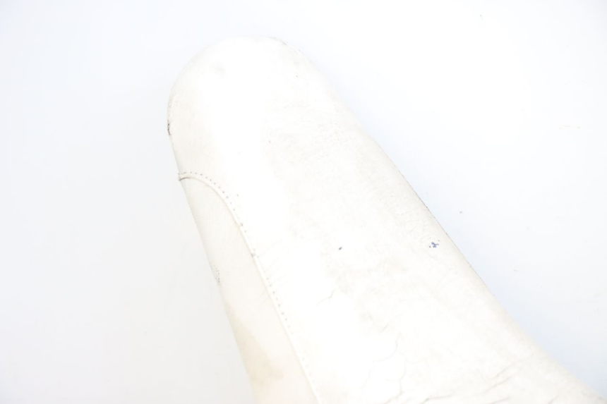 photo de ASIENTO GILERA RK 50 (1996 - 1999) - Características distintivas