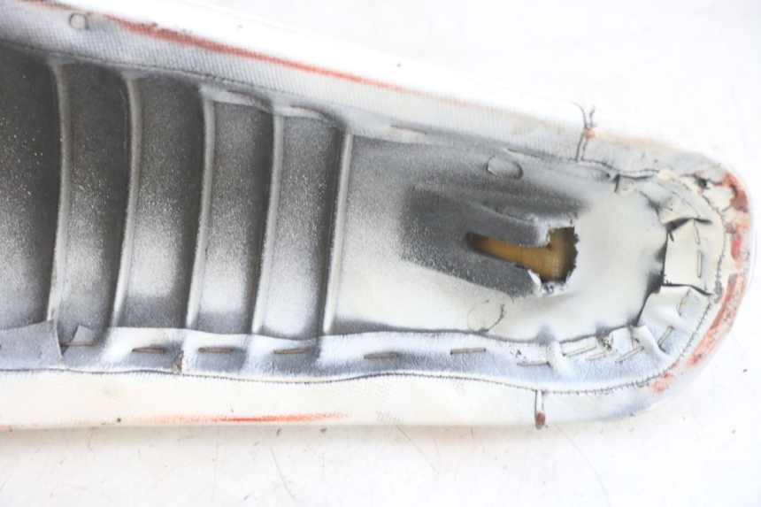 photo de ASIENTO GILERA RK 50 (1996 - 1999) - Otra perspectiva