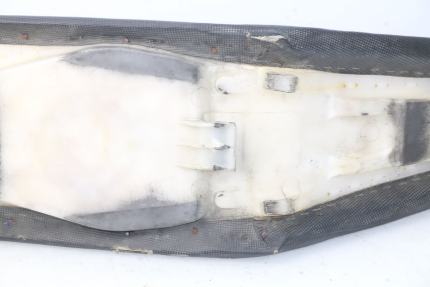 photo de ASIENTO SUZUKI RMZ RM-Z 450 (2008 - 2011) - Detalles de los puntos de fijación