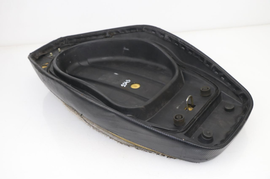 photo de ASIENTO TNT MOTOR ROMA 10' 2T 50 (2011 - 2018) - Primer plano de alta resolución