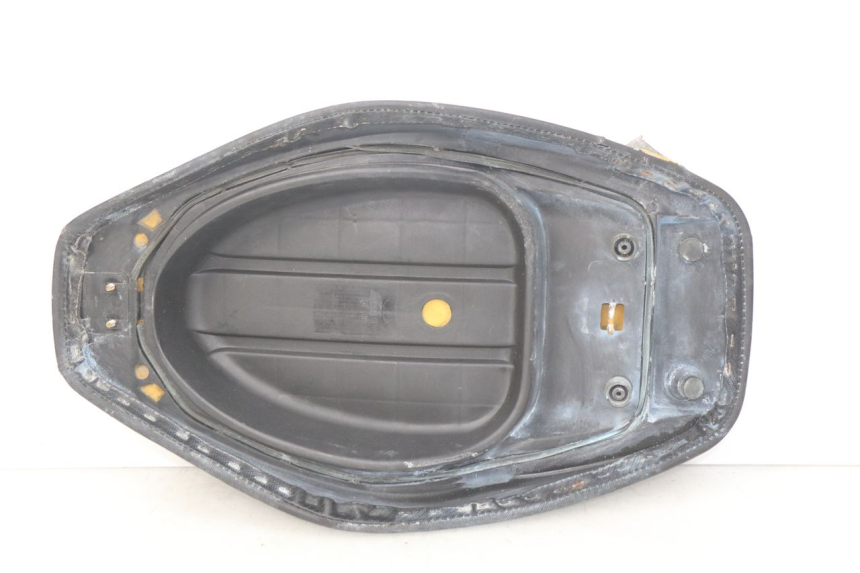 photo de ASIENTO TNT MOTOR ROMA 10' 4T 50 (2007 - 2018) - Zoom sobre los componentes