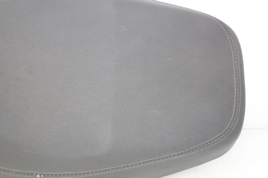 photo de ASIENTO TNT MOTOR ROMA 10' 4T 50 (2019 - 2022) - Primer plano de alta resolución