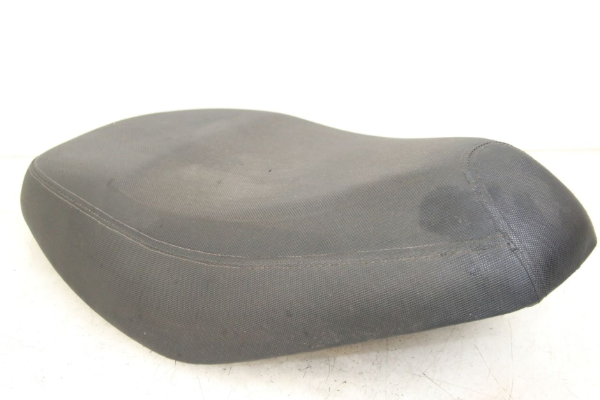 photo de ASIENTO TNT MOTOR ROMA 10' 4T 50 (2007 - 2018) - Estado de la superficie y material